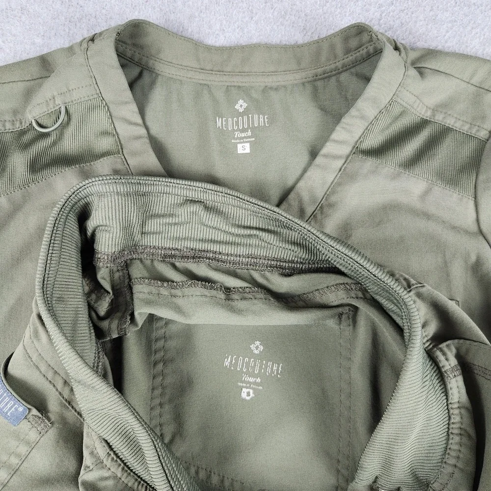 Med Couture 2 Piece Scrub Set Womens Small Olive Green Touch Medical V-Neck